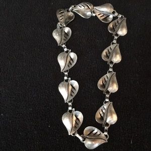 Silver tone choker